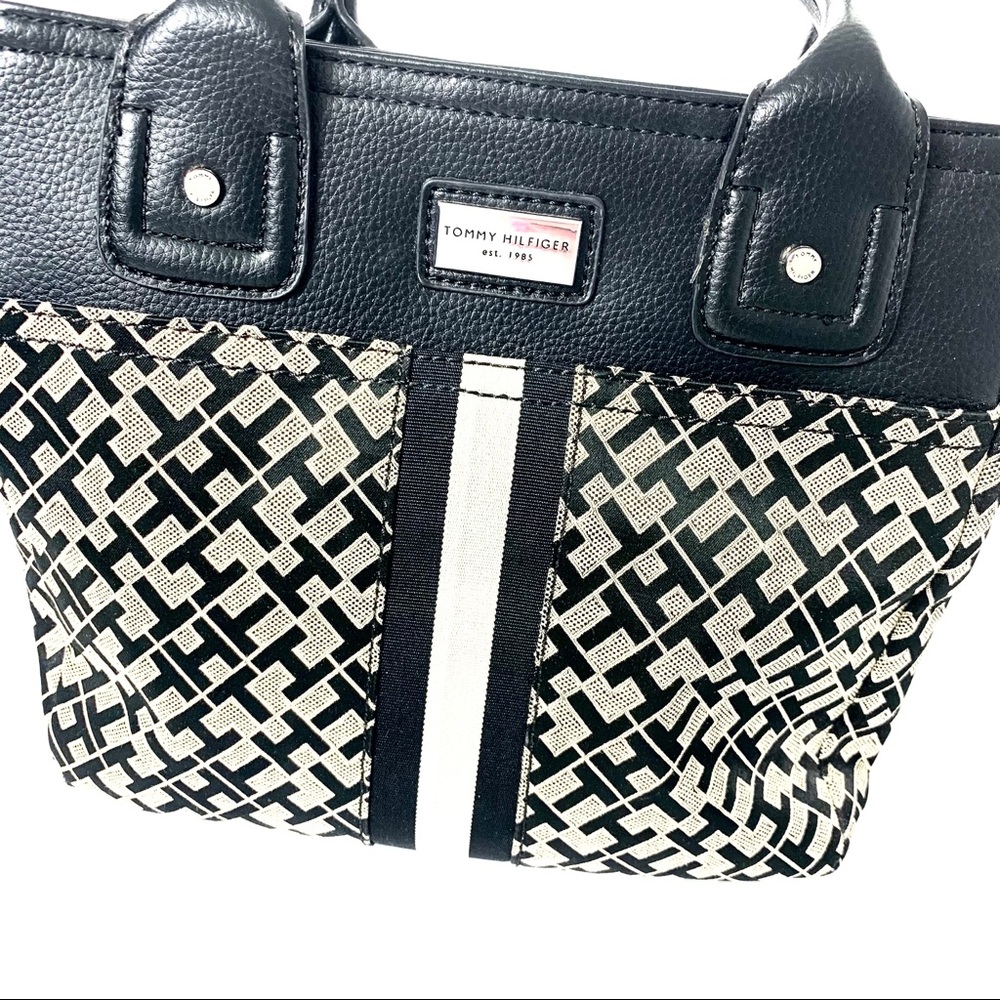 Tommy Hilfiger • Vintage Tote